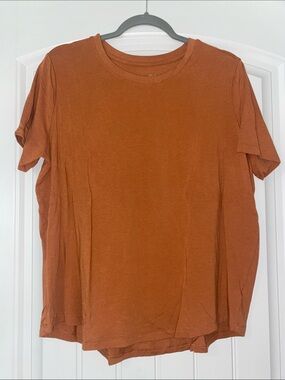 Terra & Sky Short Sleeve Tee in Rust size 0X/14W